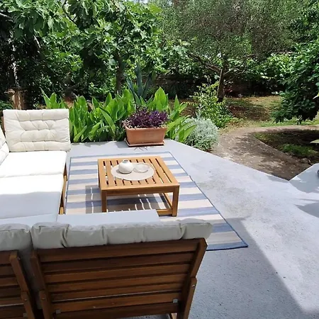 بيت للعطل Schoenes Haus Mit Privatem Garten *